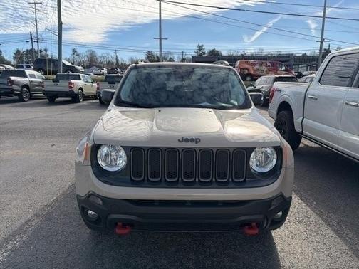 2017 Jeep Renegade Trailhawk