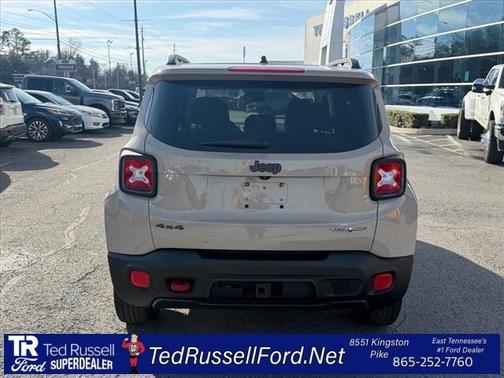2017 Jeep Renegade Trailhawk