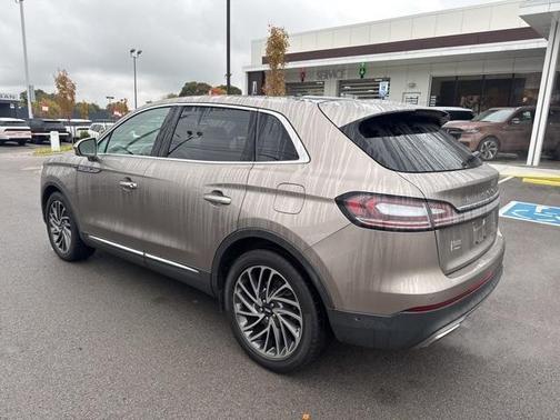 2020 Lincoln Nautilus Reserve