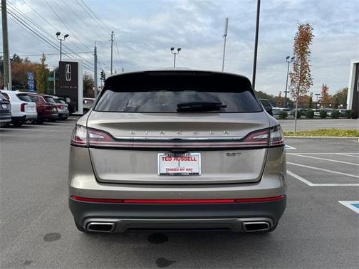 2020 Lincoln Nautilus Reserve