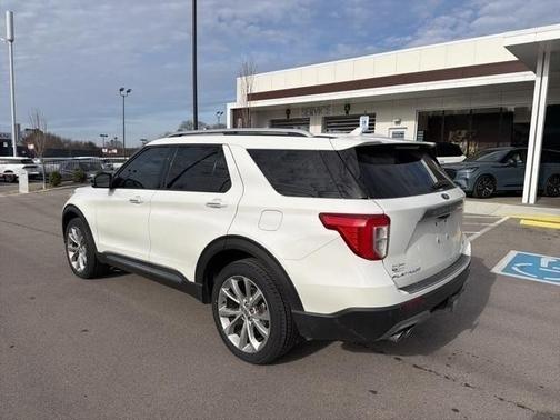 2021 Ford Explorer Platinum