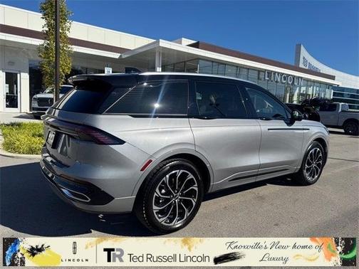 2025 Lincoln Nautilus Reserve