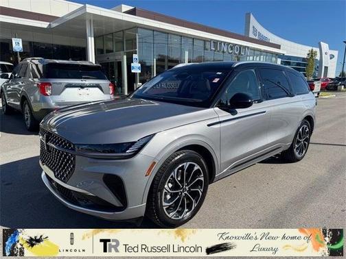 2025 Lincoln Nautilus Reserve