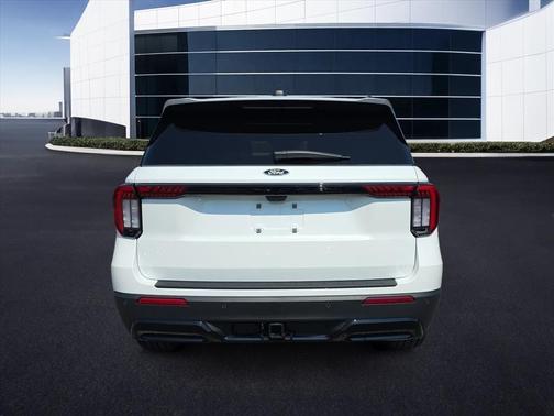 White 2027 Ford Explorer ST-Line