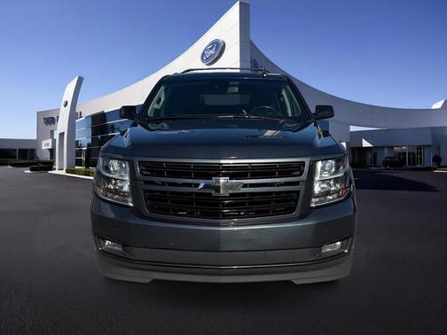 Shadow Gray Metallic 2020 Chevrolet Suburban Premier