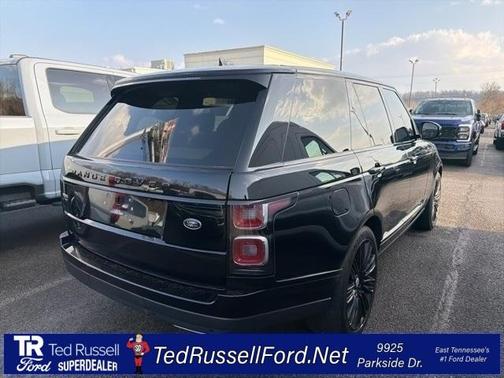 2020 Land Rover Range Rover P525 HSE