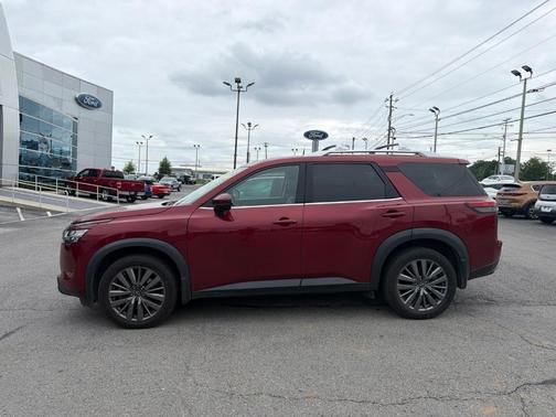 Scarlet Ember 2023 Nissan Pathfinder SL