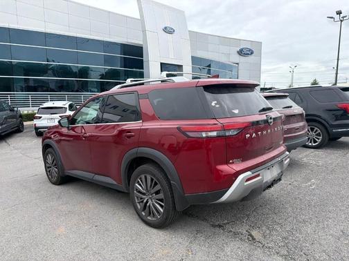 Scarlet Ember 2023 Nissan Pathfinder SL