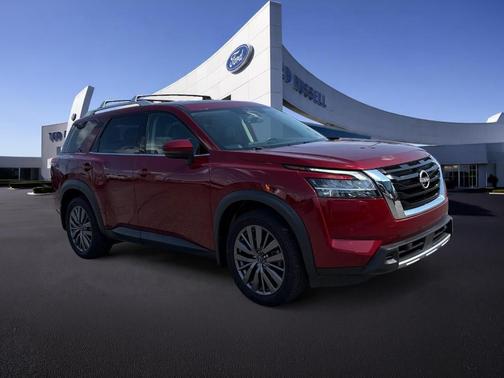 Scarlet Ember 2023 Nissan Pathfinder SL