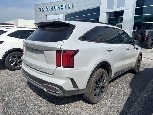 2022 Kia Sorento SX