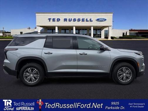Sterling Gray Metallic 2025 Chevrolet Traverse LT