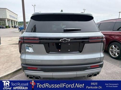 Sterling Gray Metallic 2025 Chevrolet Traverse LT