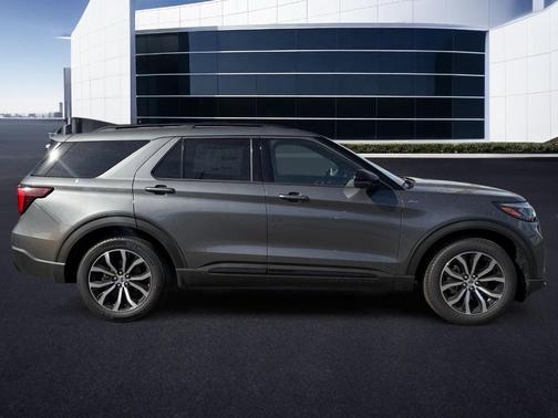 Gray 2026 Ford Explorer ST-Line