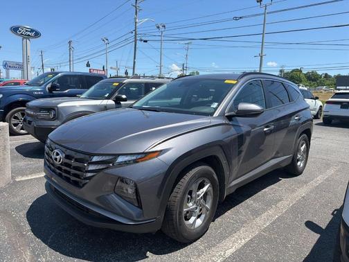 Gray 2023 Hyundai TUCSON SEL