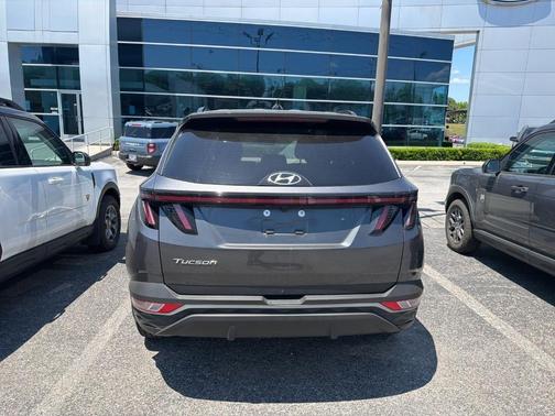 Gray 2023 Hyundai TUCSON SEL