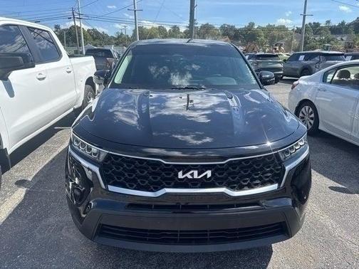 2022 Kia Sorento LX