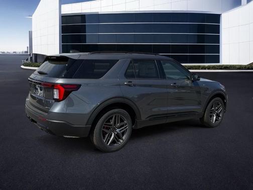 Gray 2026 Ford Explorer ST-Line