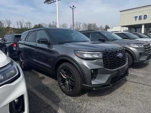 Gray 2026 Ford Explorer ST-Line