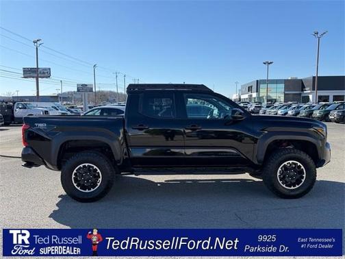 2025 Toyota Tacoma TRD Off Road