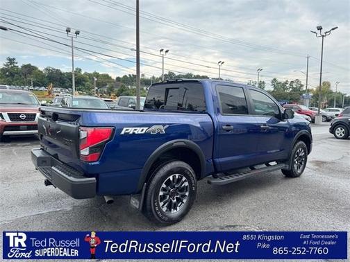 2024 Nissan Titan PRO-4X