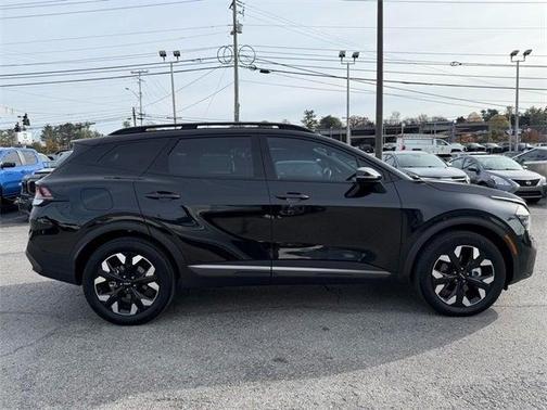 2024 Kia Sportage Plug-In Hybrid X-Line