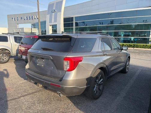 Gray Metallic 2021 Ford Explorer XLT