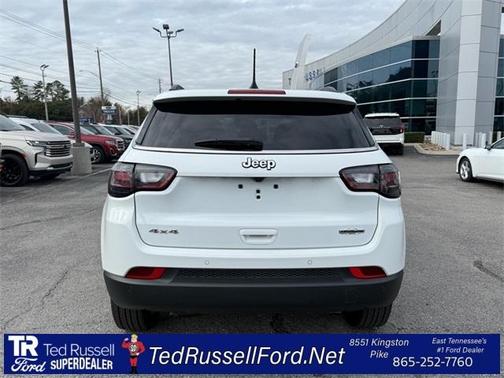 2023 Jeep Compass Latitude Lux