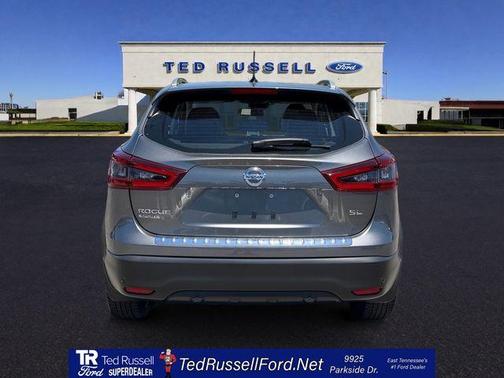 Gun Metallic 2020 Nissan Rogue Sport SL