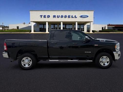 Diamond Black 2022 RAM 2500 Big Horn