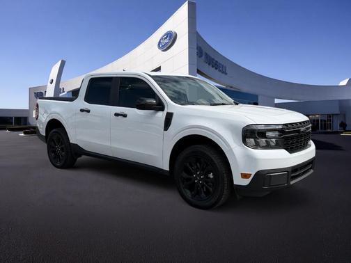 Oxford White 2024 Ford Maverick XLT