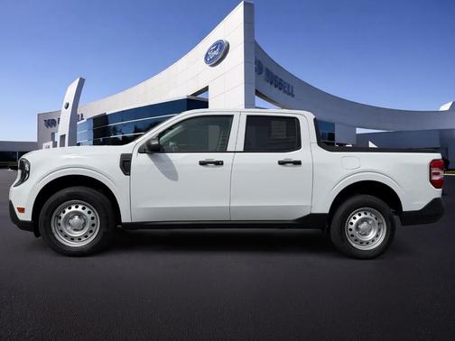 Oxford White 2025 Ford Maverick XL