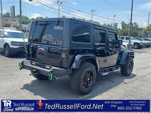 2016 Jeep Wrangler Unlimited Sahara
