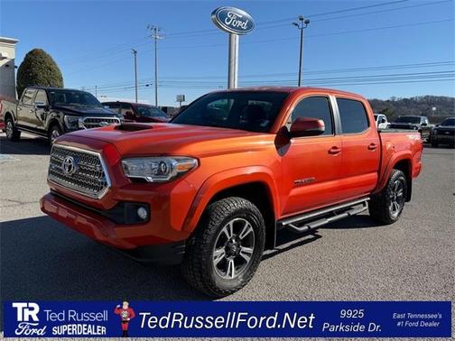 2017 Toyota Tacoma SR