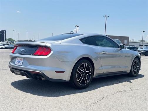 2020 Ford Mustang EcoBoost