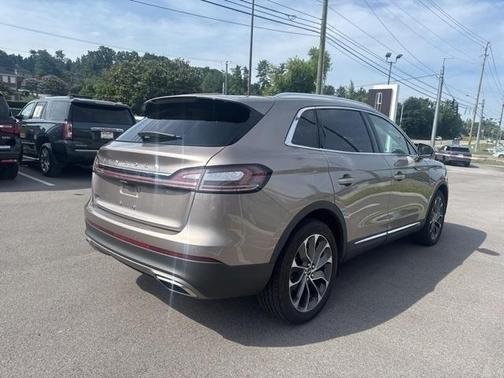 2021 Lincoln Nautilus Reserve