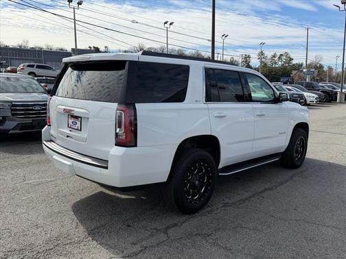 2019 GMC Yukon SLT
