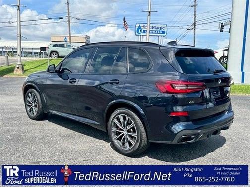 2021 BMW X5 M50i