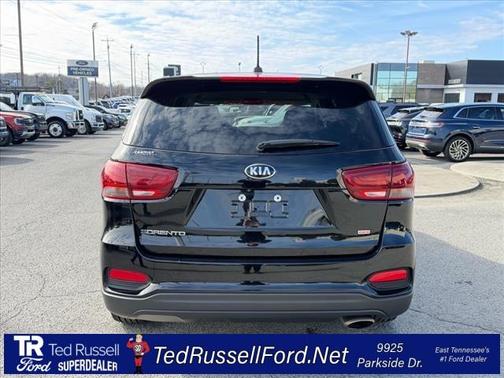 2019 Kia Sorento L