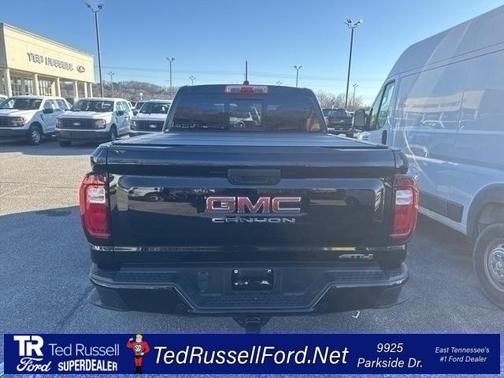 2023 GMC Canyon AT4
