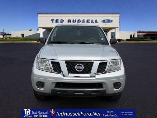 Brilliant Silver 2015 Nissan Frontier SV-I4