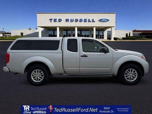 Brilliant Silver 2015 Nissan Frontier SV-I4
