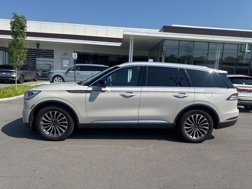 2023 Lincoln Aviator Reserve AWD