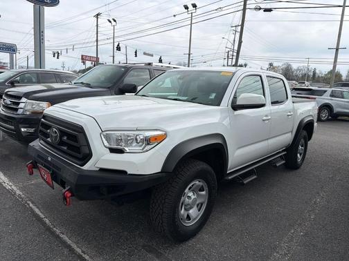 2021 Toyota Tacoma SR
