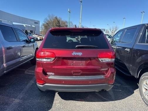 2019 Jeep Grand Cherokee Laredo