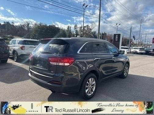 2017 Kia Sorento LX