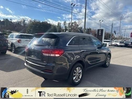 2017 Kia Sorento LX