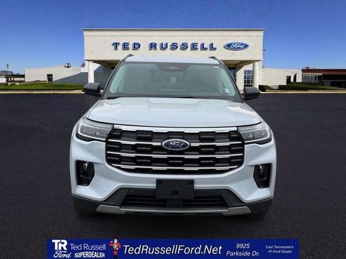 White Metallic 2026 Ford Explorer Active