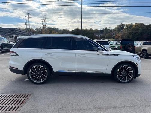 2022 Lincoln Aviator Reserve AWD
