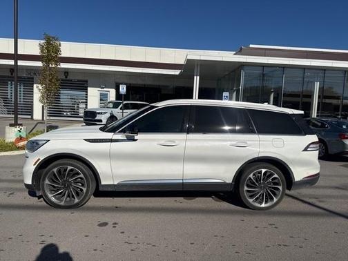 2022 Lincoln Aviator Reserve AWD