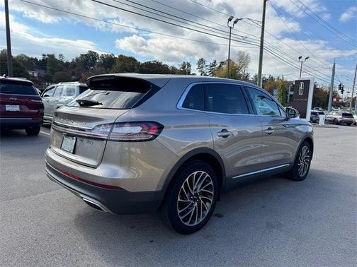 2019 Lincoln Nautilus Reserve